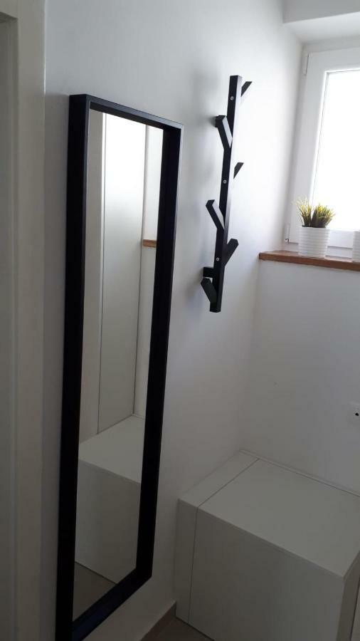 Adriatic Apartment *